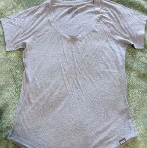 Patagonia women's scoop neck tee